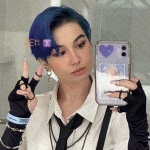 Meet your Posher, Rose